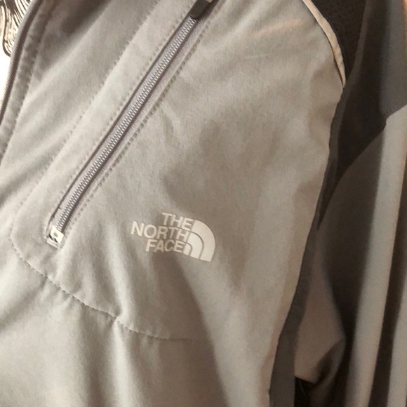 NWOT Men’s North Face windbreaker jacket size XL - Picture 2 of 8